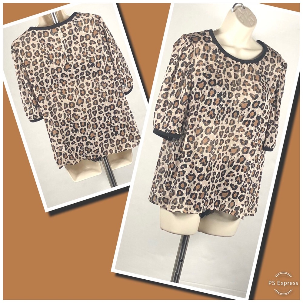 ANIMAL PRINT TOP